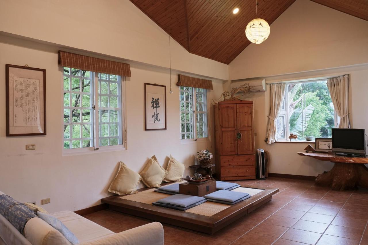 Wisdom Garden Home Stay Юйли Экстерьер фото