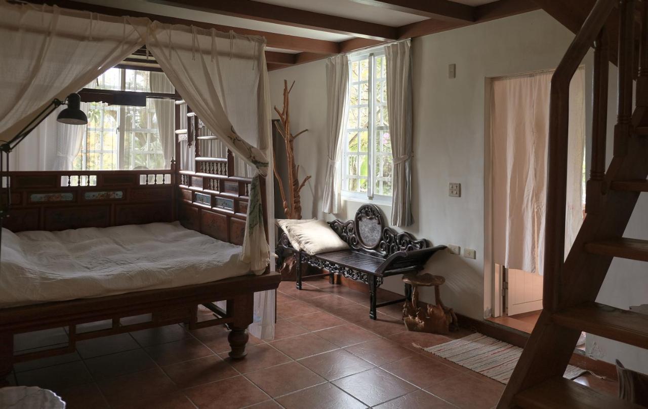 Wisdom Garden Home Stay Юйли Экстерьер фото