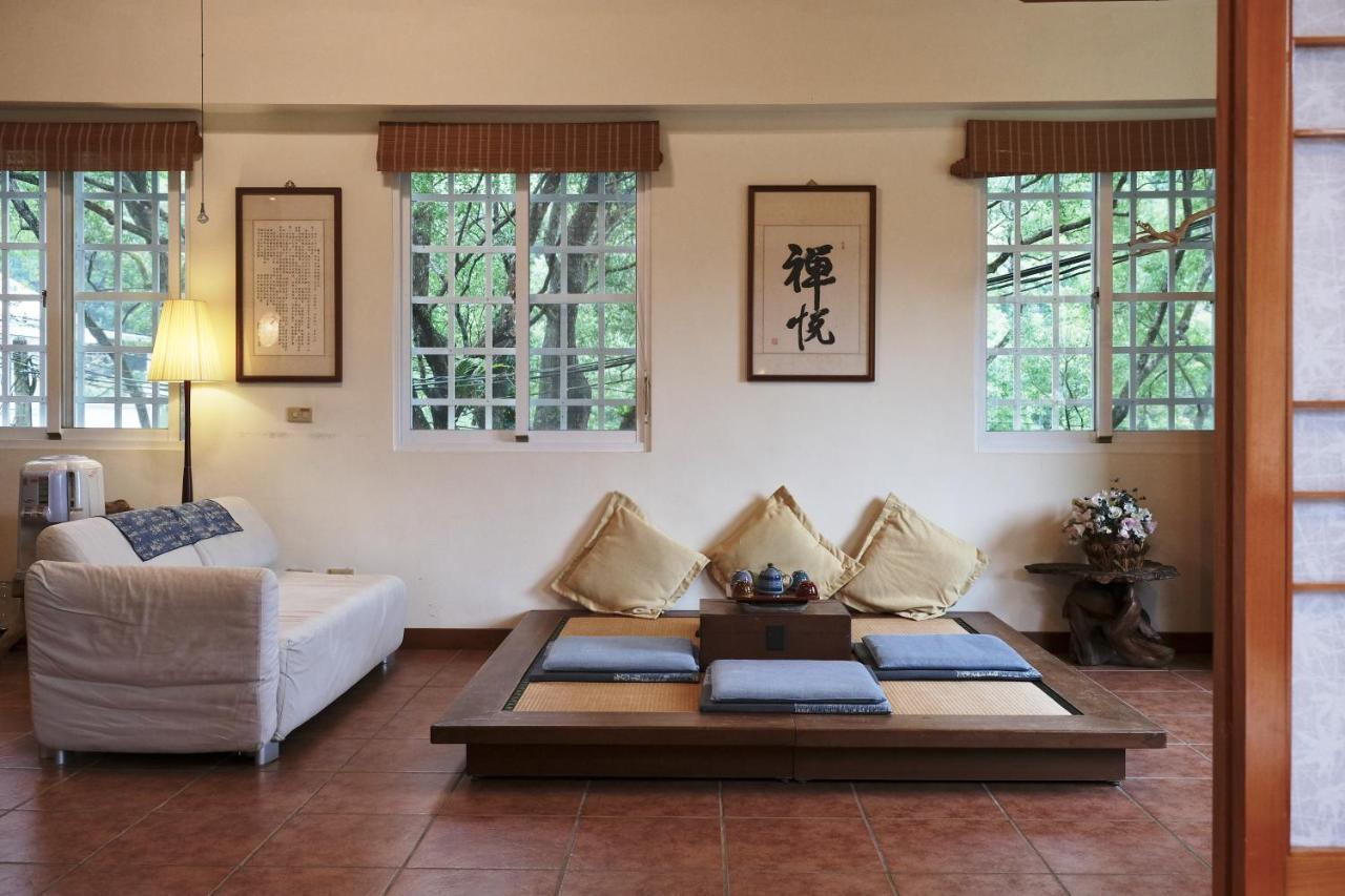 Wisdom Garden Home Stay Юйли Экстерьер фото
