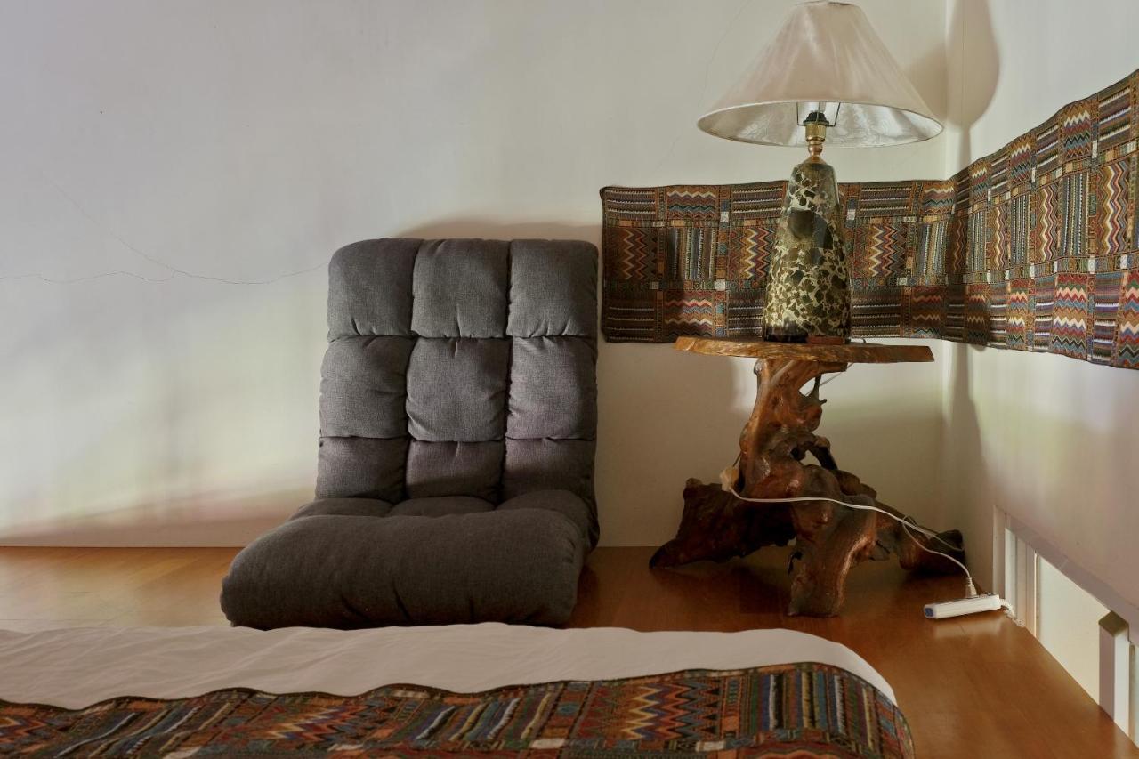 Wisdom Garden Home Stay Юйли Экстерьер фото
